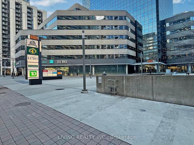 311 - 763 Bay St, Condo with 1 bedrooms, 2 bathrooms and 1 parking in Toronto ON | Image 29