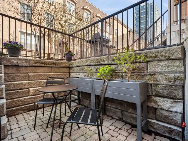 605 - 38 Western Battery Rd, Townhouse with 1 bedrooms, 1 bathrooms and 1 parking in Toronto ON | Image 6