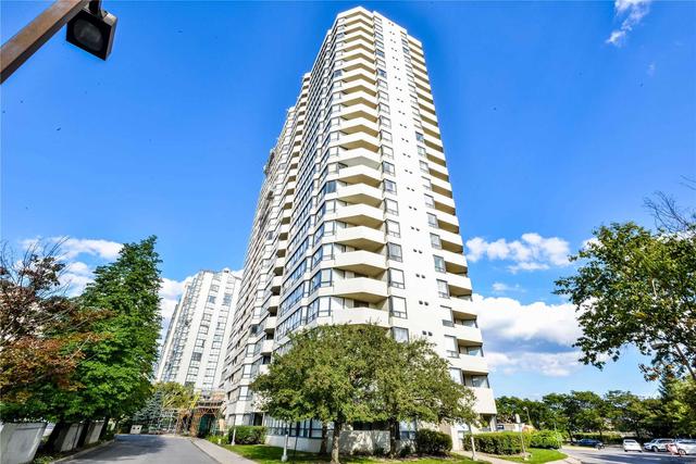 2105 - 400 Webb Dr, Condo with 2 bedrooms, 2 bathrooms and 1 parking in Mississauga ON | Image 12