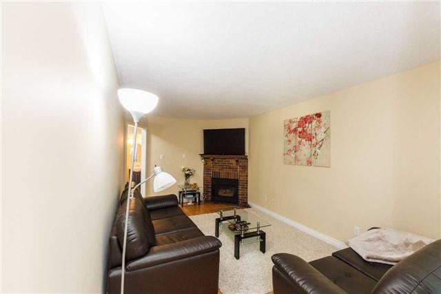 171 Cresthaven Rd, House detached with 3 bedrooms, 4 bathrooms and 6 parking in Brampton ON | Image 7