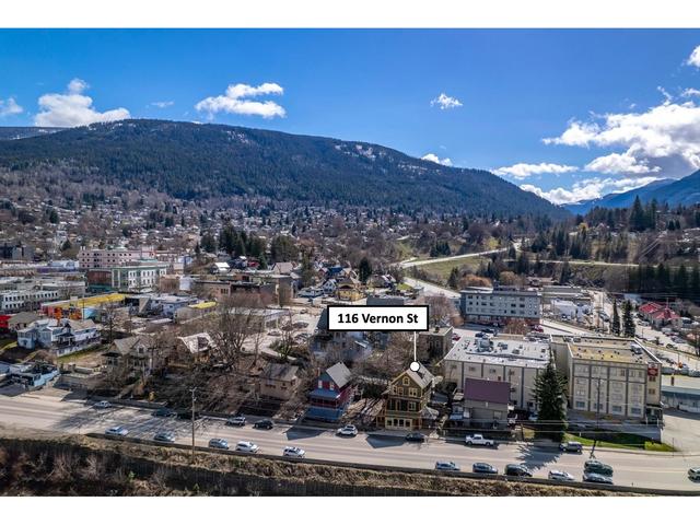 116 Vernon Street, Home with 0 bedrooms, 0 bathrooms and null parking in Nelson BC | Image 29