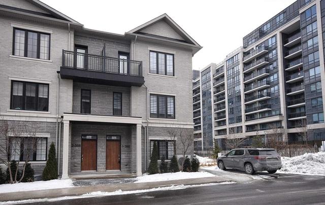 th1 - 388 Highway 7 E, House attached with 3 bedrooms, 5 bathrooms and 4 parking in Richmond Hill ON | Image 1