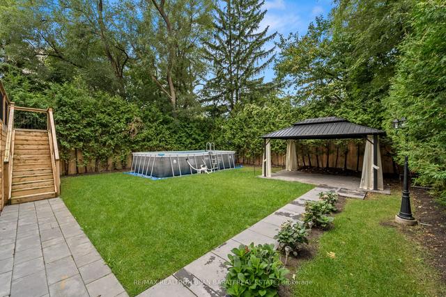172 Maplehurst Ave, House detached with 4 bedrooms, 7 bathrooms and 6 parking in Toronto ON | Image 24