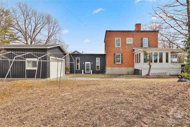159 Country Street, House detached with 4 bedrooms, 2 bathrooms and 5 parking in Mississippi Mills ON | Image 27