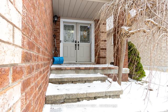 74 Gore Dr, House detached with 3 bedrooms, 4 bathrooms and 4 parking in Barrie ON | Image 23
