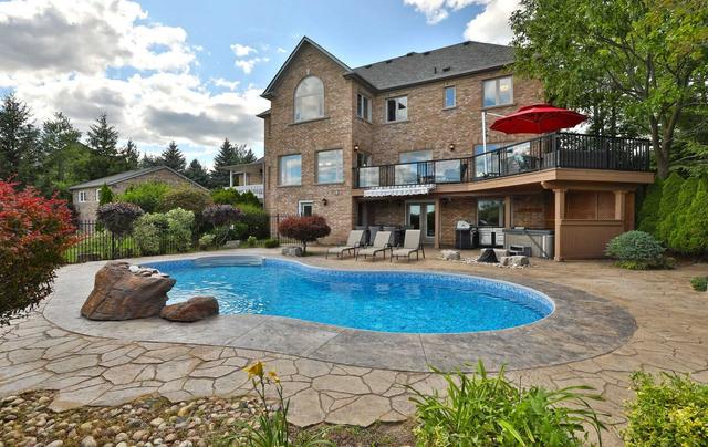22 Trillium Terr, House detached with 4 bedrooms, 6 bathrooms and 15 parking in Halton Hills ON | Image 27