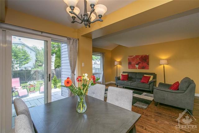 35 Grassy Plains Drive, Townhouse with 3 bedrooms, 2 bathrooms and 3 parking in Ottawa ON | Image 8