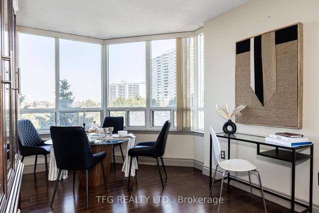 482 - 1 Greystone Walk Dr, Condo with 2 bedrooms, 2 bathrooms and 1 parking in Toronto ON | Image 9