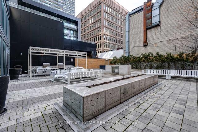 2606 - 30 Roehampton Ave N, Condo with 1 bedrooms, 1 bathrooms and 0 parking in Toronto ON | Image 22