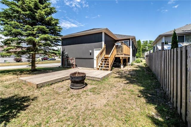 83 Lily Drive, House detached with 3 bedrooms, 2 bathrooms and 5 parking in Wasaga Beach ON | Image 37