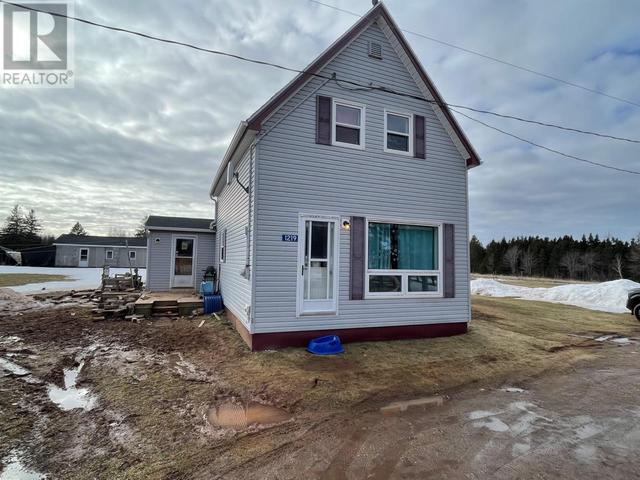 1219 St Charles Road, House detached with 4 bedrooms, 1 bathrooms and null parking in Souris FD PE | Image 1