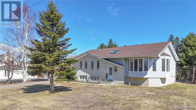 4350 Principale Street, House detached with 2 bedrooms, 2 bathrooms and null parking in Tracadie NB | Image 3