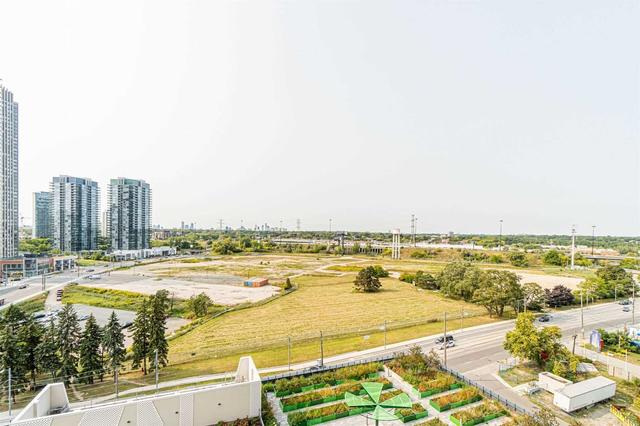 1013 - 30 Shore Breeze Dr, Condo with 2 bedrooms, 2 bathrooms and 1 parking in Toronto ON | Image 25