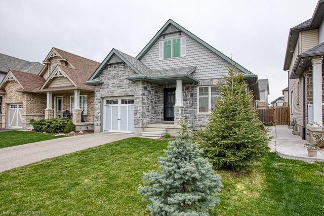 1163 Caen Avenue, House detached with 2 bedrooms, 2 bathrooms and 2 parking in Woodstock ON | Image 2