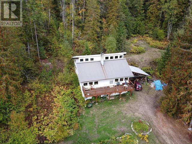 2373 Mabel Lake Road, House detached with 3 bedrooms, 3 bathrooms and null parking in North Okanagan F BC | Image 65
