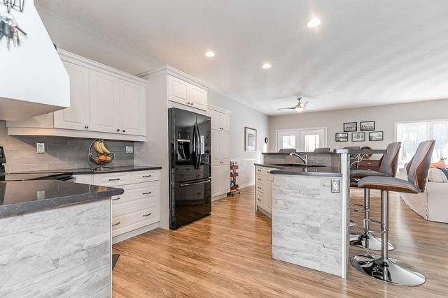 30 Dove Cres, House detached with 4 bedrooms, 4 bathrooms and 4 parking in Barrie ON | Image 38
