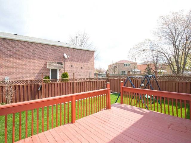 84 Stanwell Dr, House detached with 3 bedrooms, 4 bathrooms and 5 parking in Brampton ON | Image 30