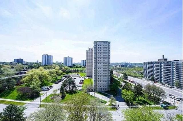 905 - 10 Parkway Forest Dr, Condo with 2 bedrooms, 1 bathrooms and 1 parking in Toronto ON | Image 9