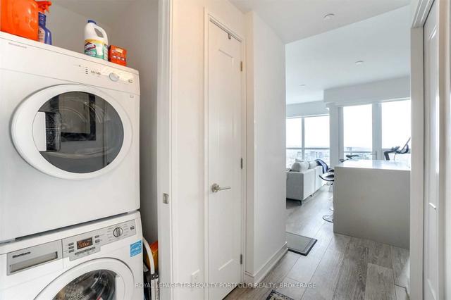 3606 - 88 Scott St, Condo with 1 bedrooms, 1 bathrooms and 0 parking in Toronto ON | Image 2