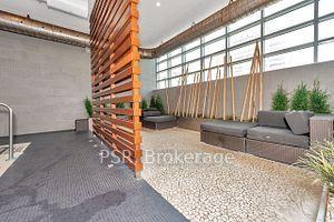 3302 - 21 Iceboat Terr, Condo with 1 bedrooms, 1 bathrooms and 1 parking in Toronto ON | Image 16