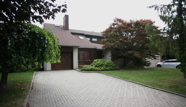 51 Heathview Ave, House detached with 4 bedrooms, 4 bathrooms and 5 parking in Toronto ON | Image 12