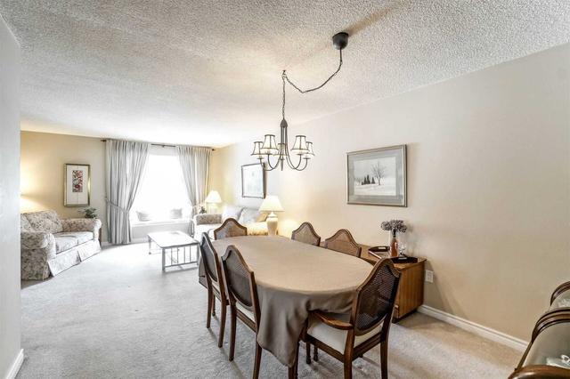 6075 Starfield Cres, House semidetached with 3 bedrooms, 2 bathrooms and 4 parking in Mississauga ON | Image 18