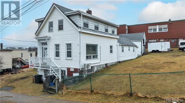 290 Tower Street, House detached with 4 bedrooms, 3 bathrooms and null parking in Saint John NB | Image 2