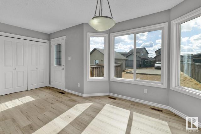 21235 96 Av Nw, House detached with 3 bedrooms, 2 bathrooms and null parking in Edmonton AB | Image 12