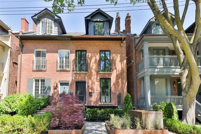 40 Gibson Ave, House semidetached with 3 bedrooms, 4 bathrooms and 2 parking in Toronto ON | Image 1