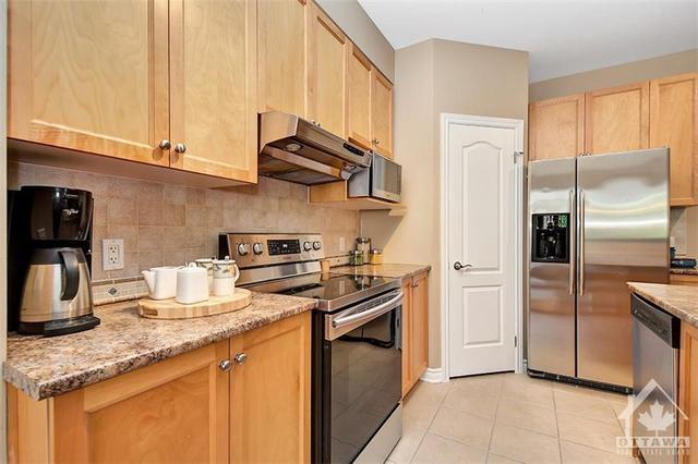 80 Ambiance Drive, Townhouse with 3 bedrooms, 3 bathrooms and 3 parking in Ottawa ON | Image 16