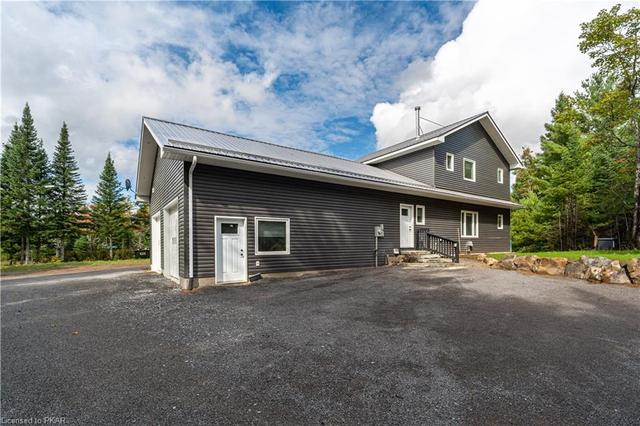 732 County Road 620, House detached with 3 bedrooms, 2 bathrooms and 8 parking in North Kawartha ON | Image 17