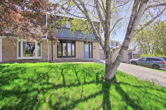 121 Huron Heights Dr, House semidetached with 4 bedrooms, 3 bathrooms and 4 parking in Newmarket ON | Image 23
