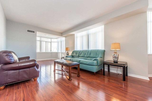 803 - 300 Webb Dr, Condo with 1 bedrooms, 1 bathrooms and 1 parking in Mississauga ON | Image 8