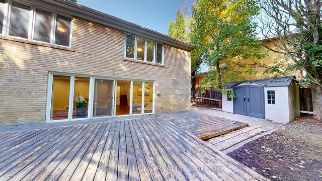 23 Christine Cres, House detached with 4 bedrooms, 4 bathrooms and 4 parking in Toronto ON | Image 28