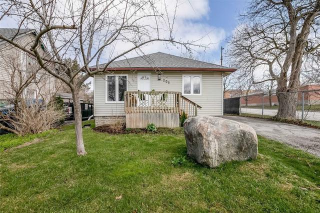 206 Church St, House detached with 2 bedrooms, 1 bathrooms and 3 parking in Georgina ON | Image 15