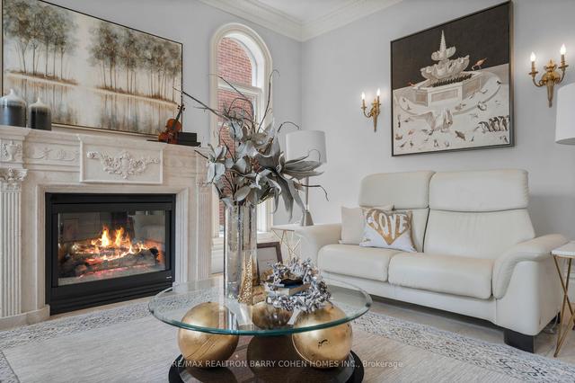 28 Arjay Cres, House detached with 5 bedrooms, 8 bathrooms and 11 parking in Toronto ON | Image 37