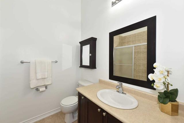 18 Piggot Mews, House attached with 3 bedrooms, 2 bathrooms and 2 parking in Toronto ON | Image 17