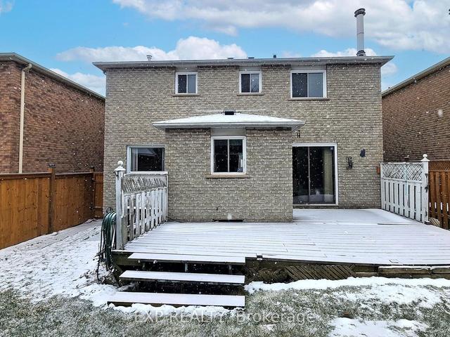 49 Gurr Cres, House detached with 3 bedrooms, 3 bathrooms and 4 parking in Ajax ON | Image 35