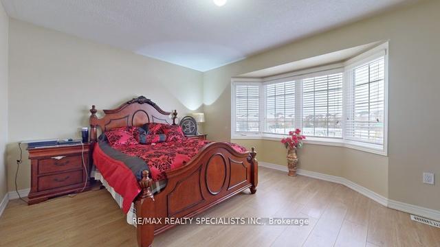 53 Heatherglen Dr, House detached with 5 bedrooms, 5 bathrooms and 6 parking in Brampton ON | Image 21