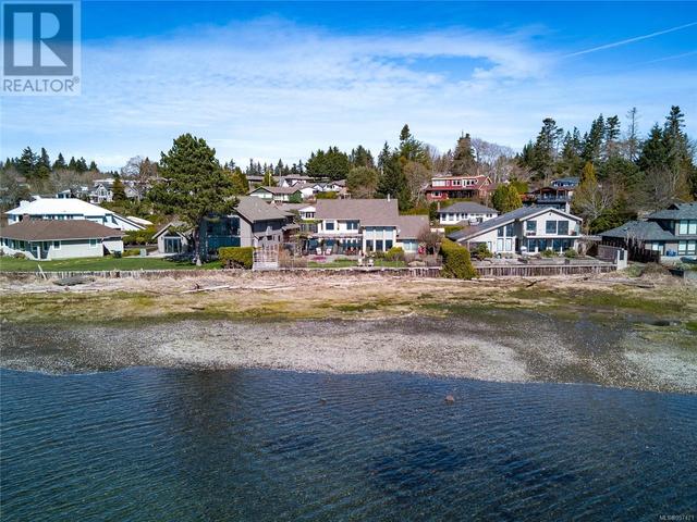 57 Jane Pl, House detached with 3 bedrooms, 3 bathrooms and 2 parking in Comox BC | Image 58