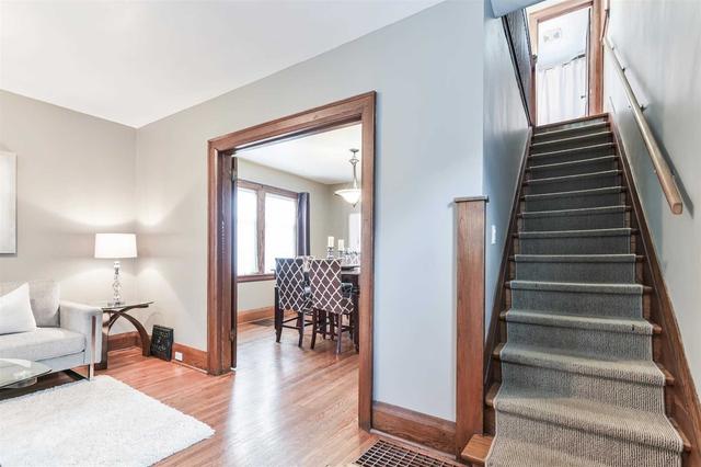 13 Lippincott St W, House detached with 3 bedrooms, 3 bathrooms and 4 parking in Toronto ON | Image 14