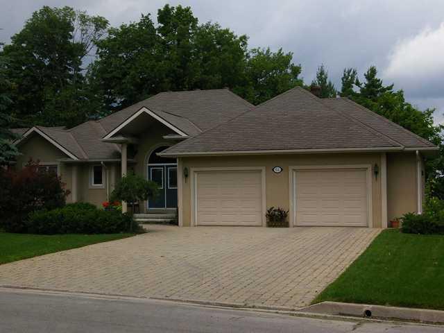 64 Woodcrest Rd, House detached with 2 bedrooms, 3 bathrooms and null parking in Barrie ON | Image 3