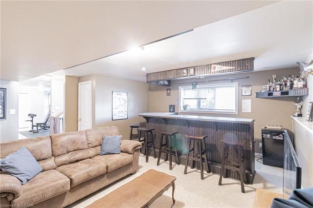 70844 B Line, House detached with 4 bedrooms, 2 bathrooms and null parking in South Huron ON | Image 25
