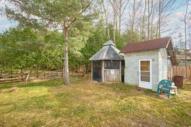 209792 Hwy 26, House detached with 2 bedrooms, 1 bathrooms and 4 parking in The Blue Mountains ON | Image 7