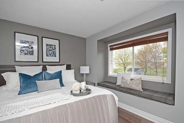 5153 Bunton Cres, House detached with 3 bedrooms, 3 bathrooms and 3 parking in Burlington ON | Image 13