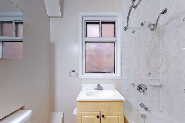 1142 Ossington Ave, House semidetached with 2 bedrooms, 1 bathrooms and 0 parking in Toronto ON | Image 18