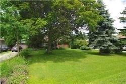 15 Third Line W, House detached with 3 bedrooms, 1 bathrooms and 12 parking in Oakville ON | Image 1