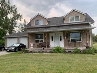 957 Penetanguishene Rd, House detached with 3 bedrooms, 2 bathrooms and 22 parking in Oro Medonte ON | Image 1