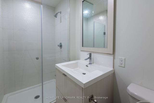 1012 - 38 Cameron St, Condo with 1 bedrooms, 2 bathrooms and 0 parking in Toronto ON | Image 2