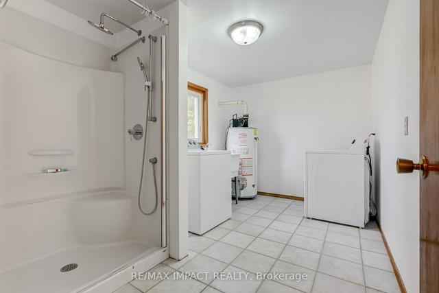 116 Maple St E, House detached with 3 bedrooms, 3 bathrooms and 4 parking in Whitby ON | Image 22